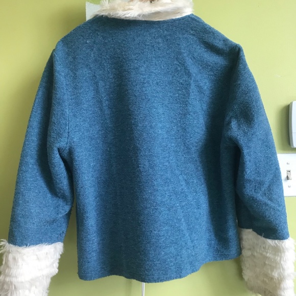 Blue Cardigan with White Faux Fur Collar and Cuffs - Picture 6 of 7